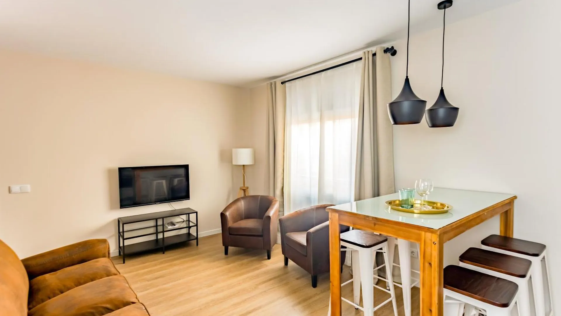 Madremia Barcelona Apartments L'Hospitalet de Llobregat